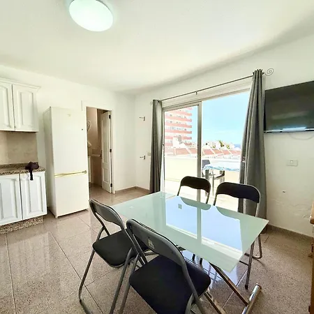 Very Good Place And Sunny Апартаменты *